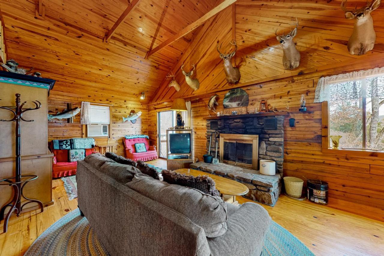Charlie'S Ol' Fishing Cabin Eureka Springs Εξωτερικό φωτογραφία