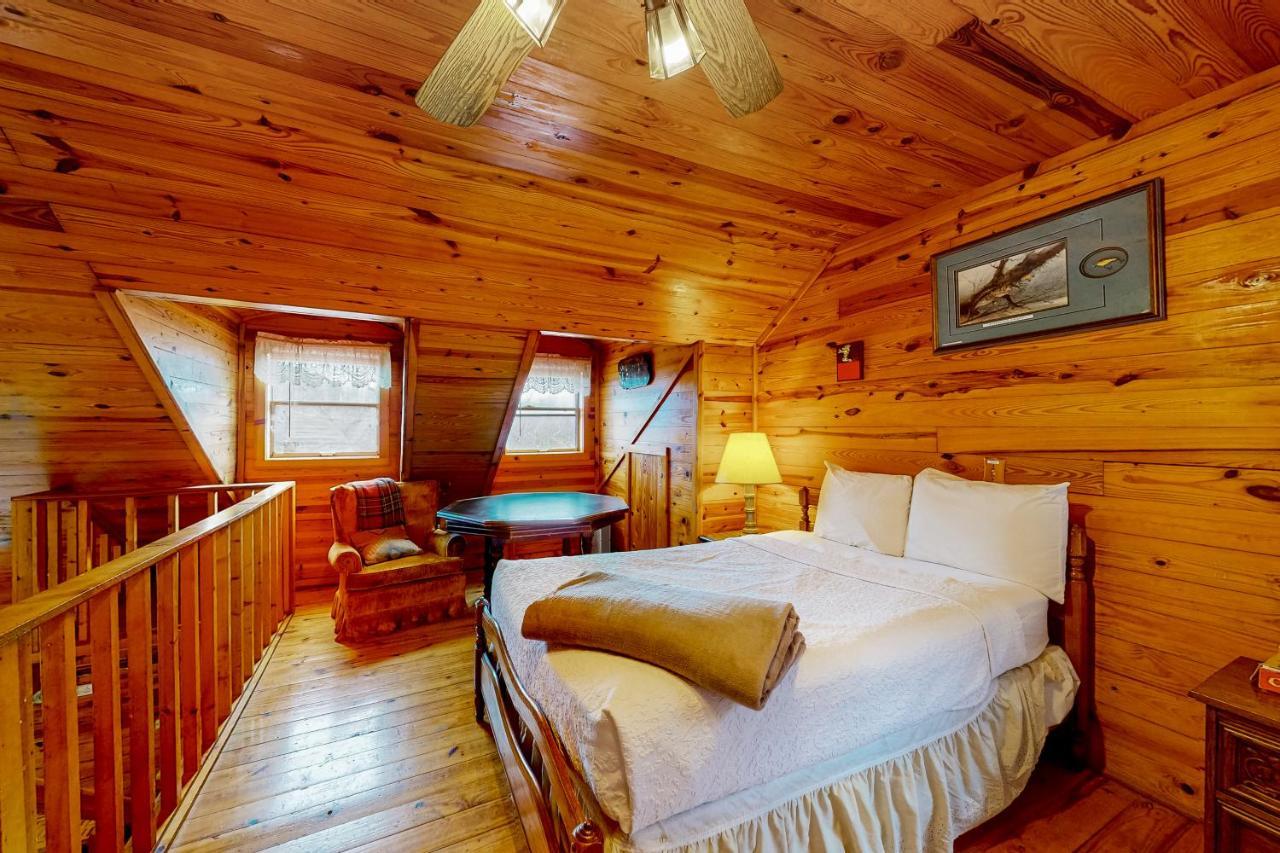 Charlie'S Ol' Fishing Cabin Eureka Springs Εξωτερικό φωτογραφία